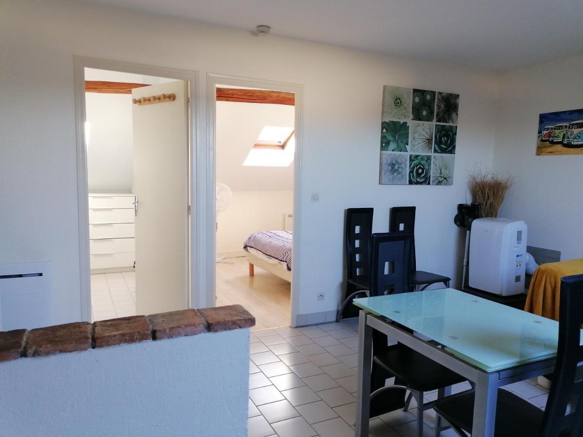 Appartement Climatise Avec Parking Prive A Doue La Fontaine מראה חיצוני תמונה